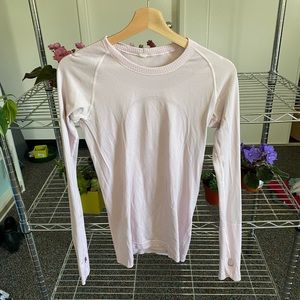 Lululemon swiftly tech long sleeve shirt size 6